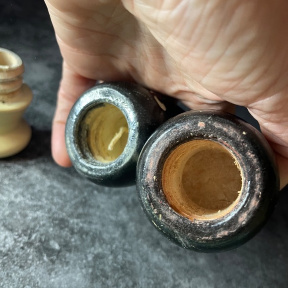 Black Americana Mammy and Pappy Salt and Pepper Shakers - Picture 9 of 9